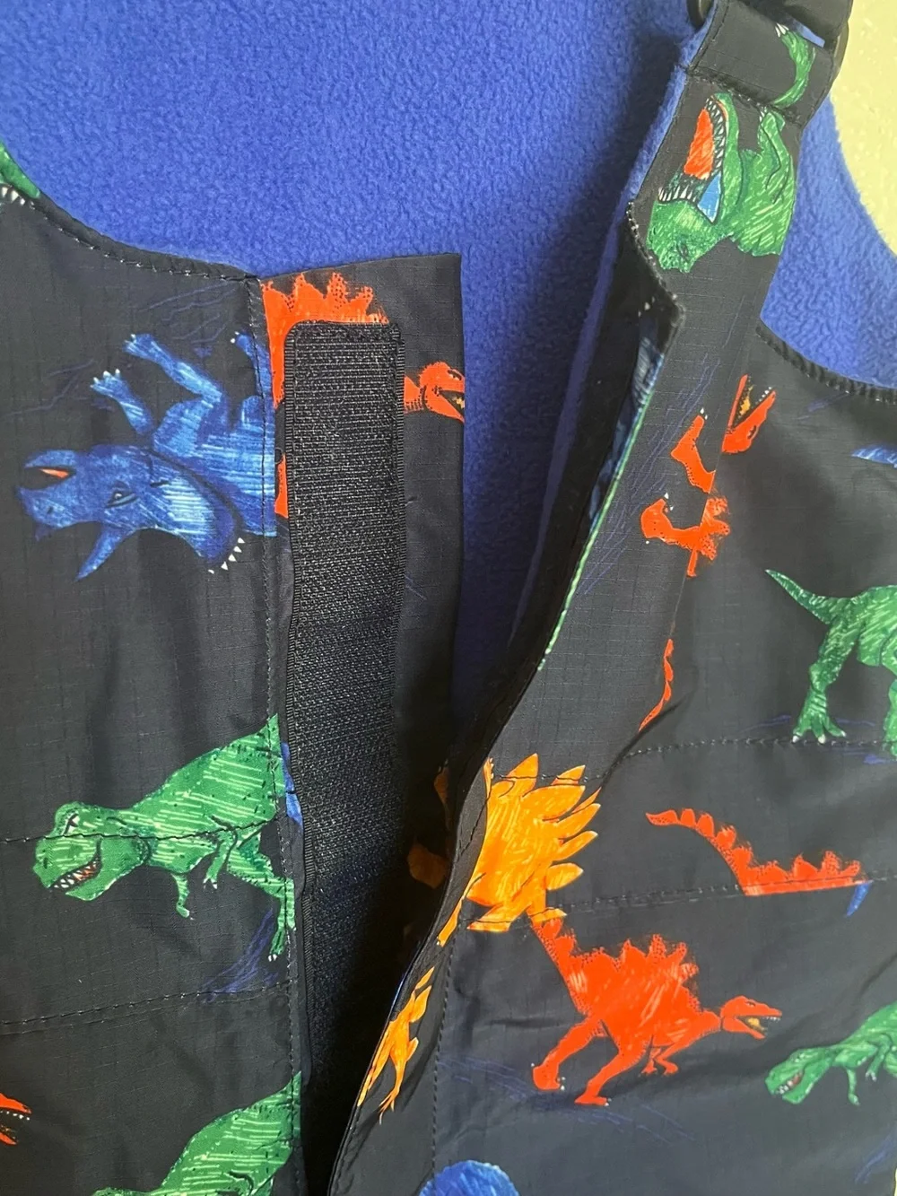 The Children's Place Navy Dinosaur Snow Bib & Gloves Set with Dino Print 3T